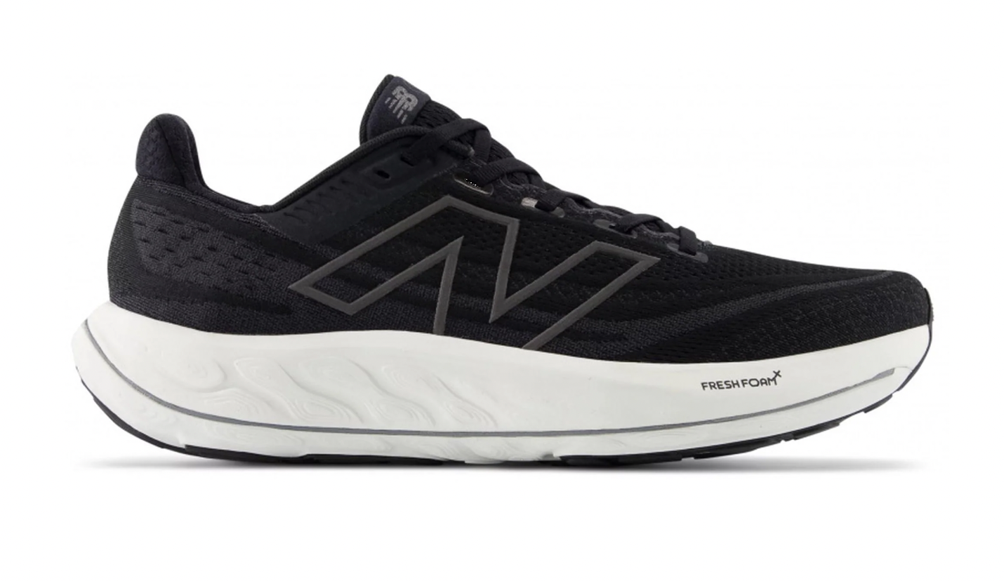 New Balance 860 V14 4E Mens Black White